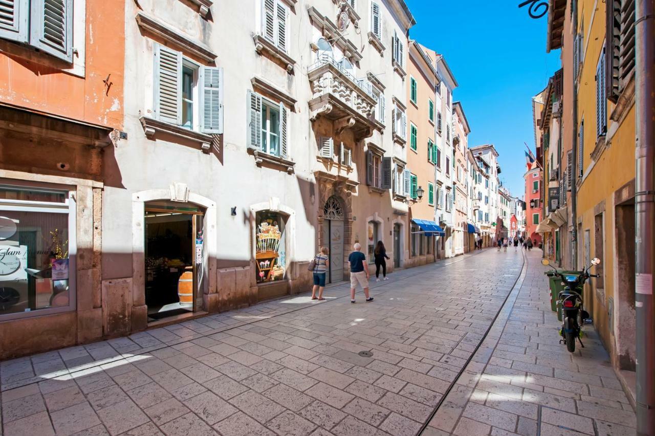 Apartments & Rooms Carera 6 Rovinj Exterior foto